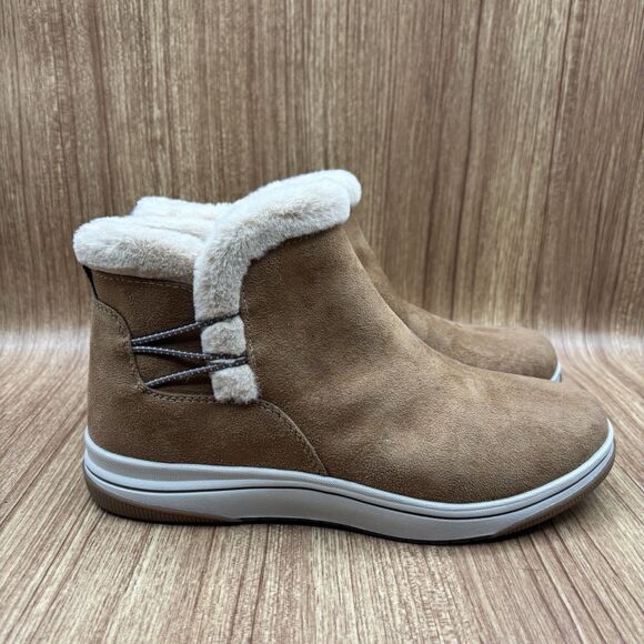 Clarks Women's Breeze Fur Cloudsteppers Boots Tan Suede Size US 9 M - Picture 1 of 8